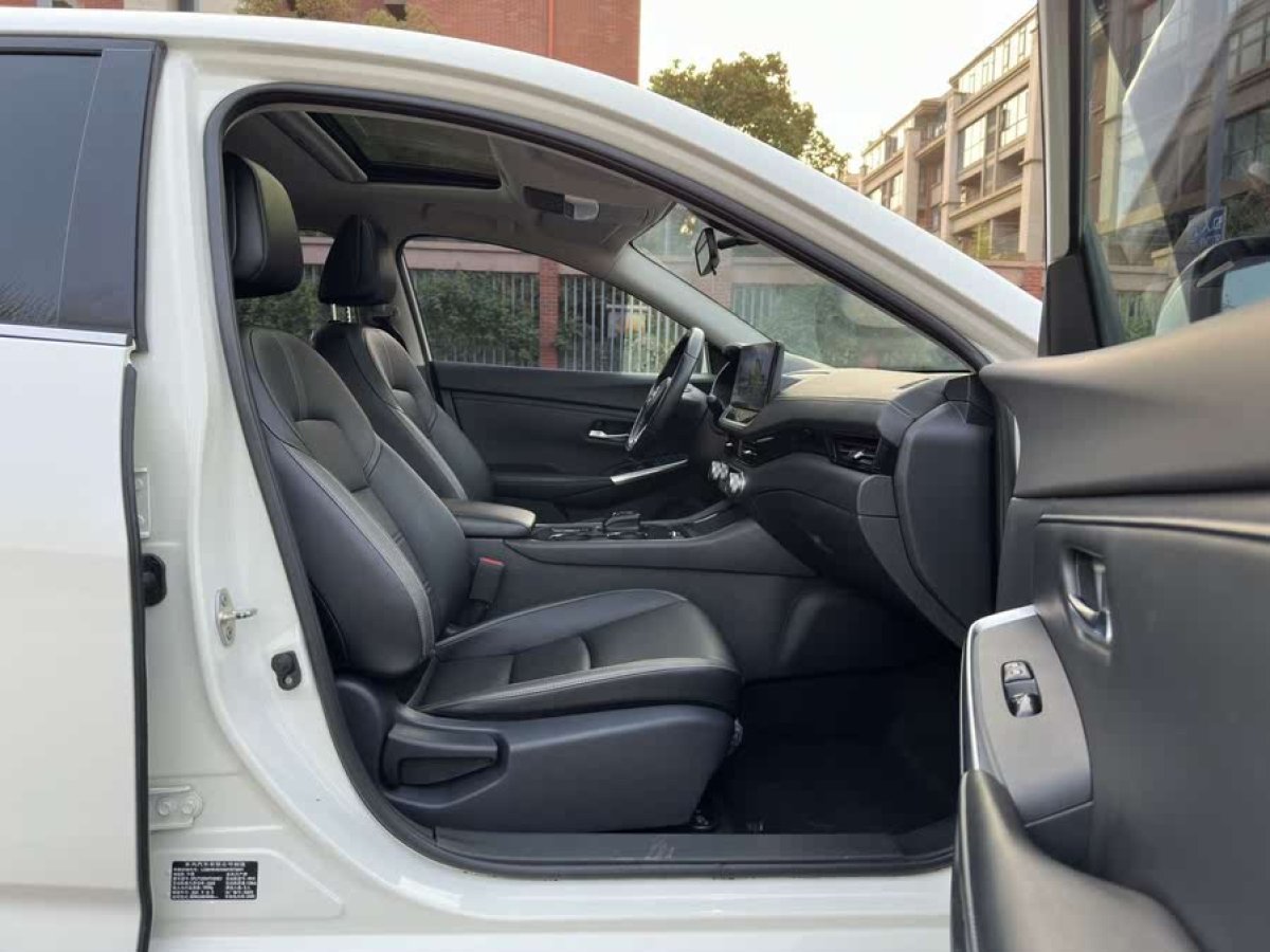 日產(chǎn) 軒逸  2022款 e-POWER 超智聯(lián)PLUS圖片