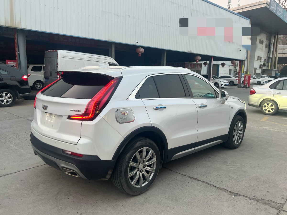 凱迪拉克 XT4  2018款 28T 兩驅(qū)領(lǐng)先型圖片