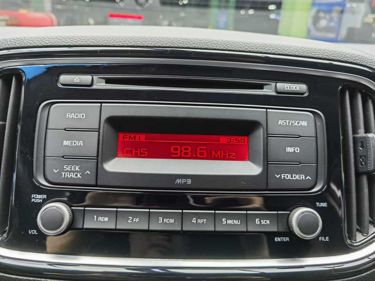 2016年8月起亞 KX3  2015款 1.6L 自動兩驅(qū)DLX