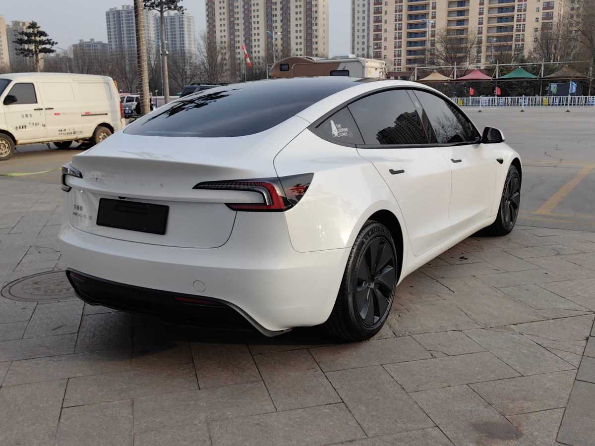 特斯拉 Model 3  2023款 煥新版 后輪驅(qū)動(dòng)圖片