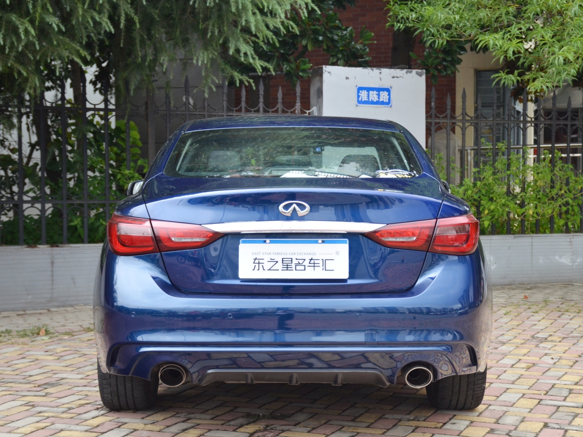 2021年9月英菲尼迪 Q50L  2021款 2.0T 逸享版