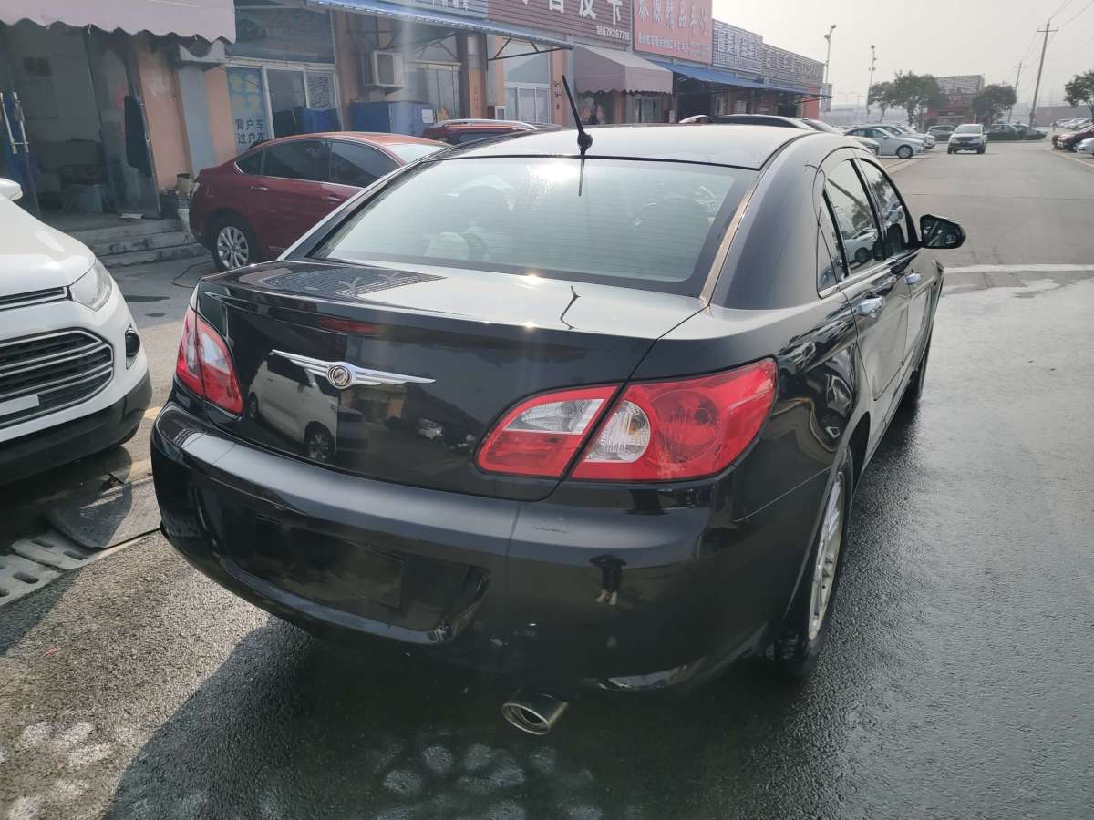 克萊斯勒 鉑銳  2008款 2.0L 豪華型圖片