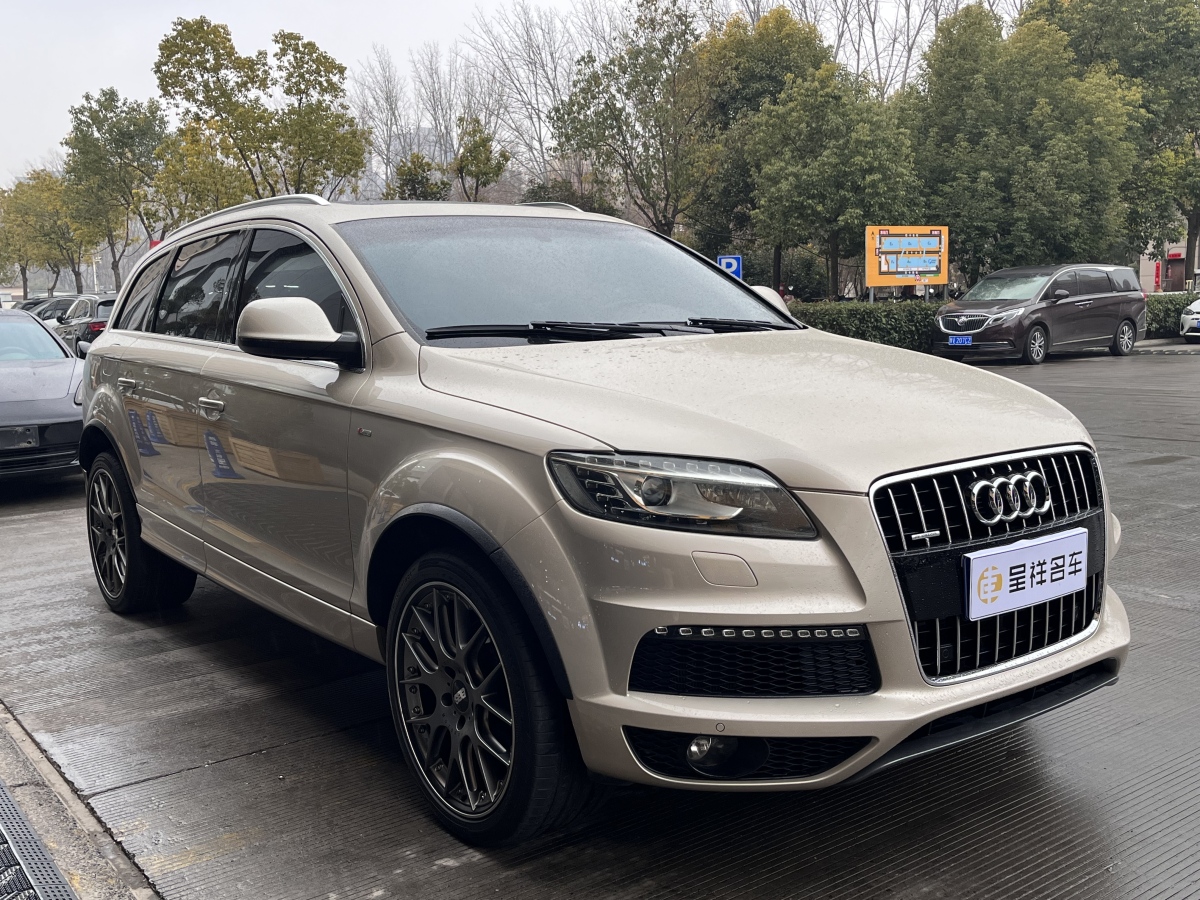 奧迪 奧迪Q7  2012款 3.0 TFSI 專(zhuān)享型(200kW)圖片