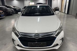 秦 比亞迪 1.5T 雙冠旗艦Plus版