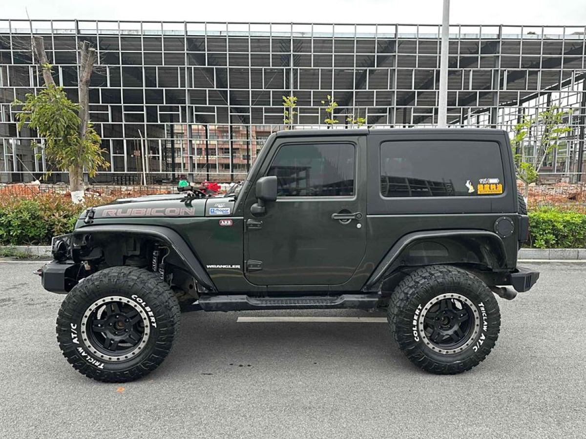 2011年2月Jeep 牧馬人  2011款 3.8L Rubicon 兩門版