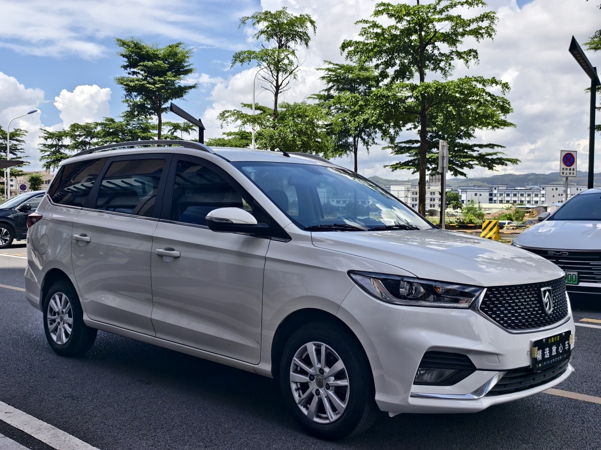 宝骏 360  2021款 1.5L 手动精英型图片