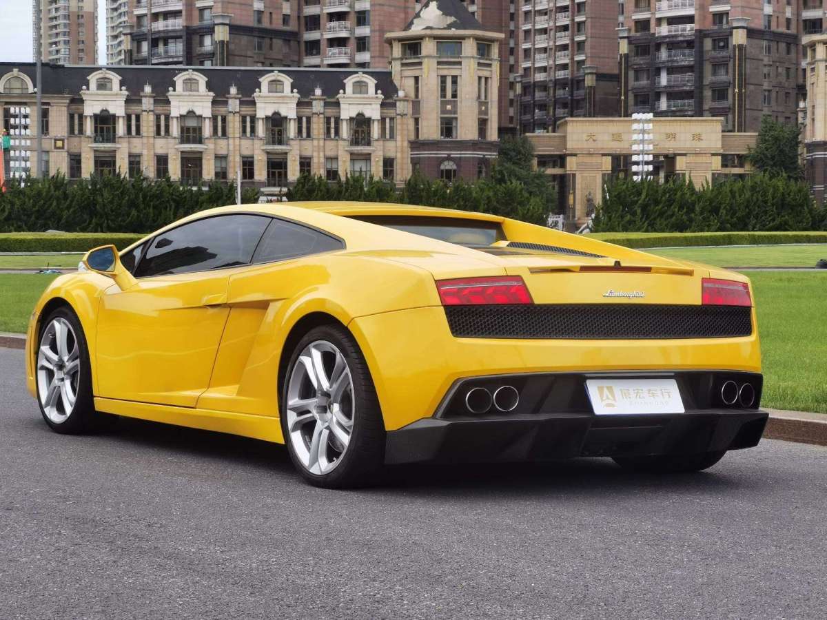 蘭博基尼 Gallardo  2010款 LP 550-2 標(biāo)準(zhǔn)版圖片