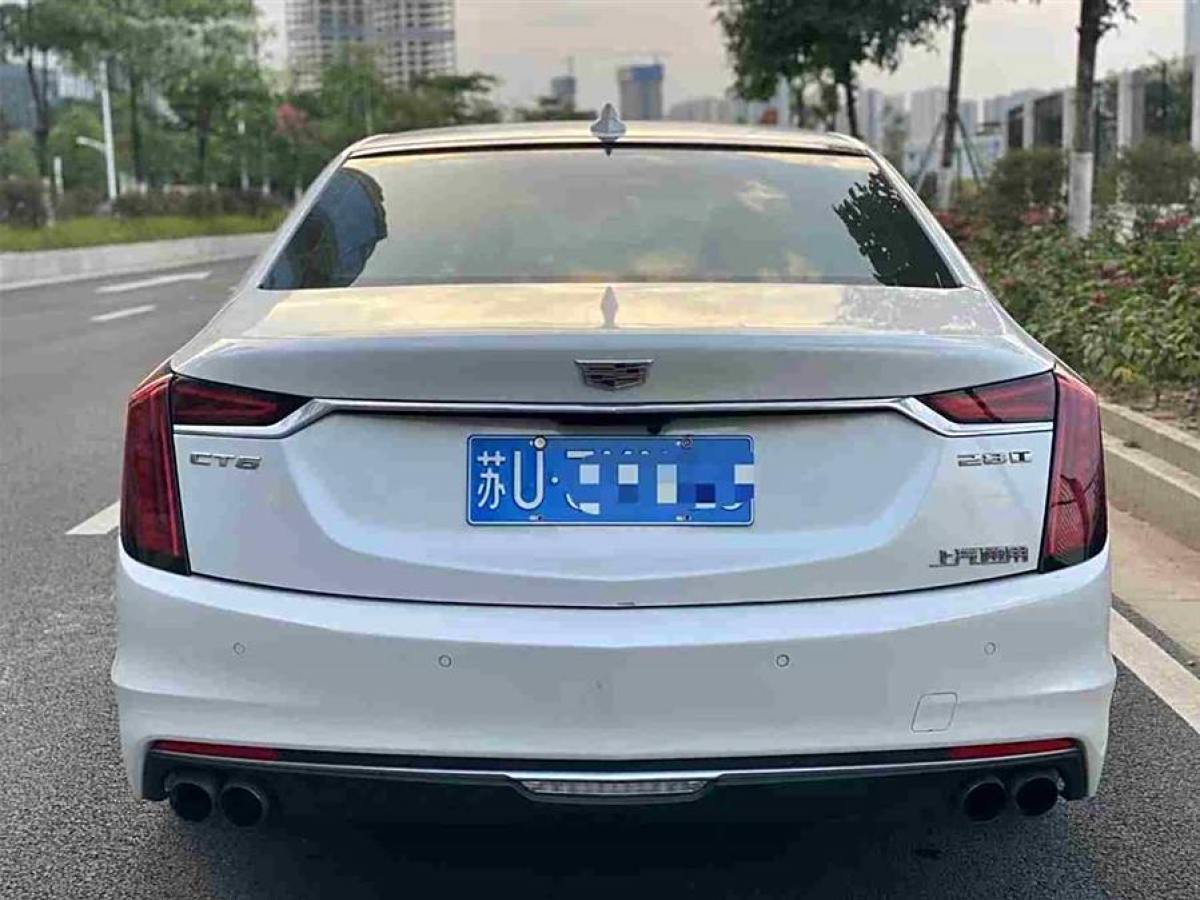 凱迪拉克 CT6  2019款 28T 時(shí)尚型圖片