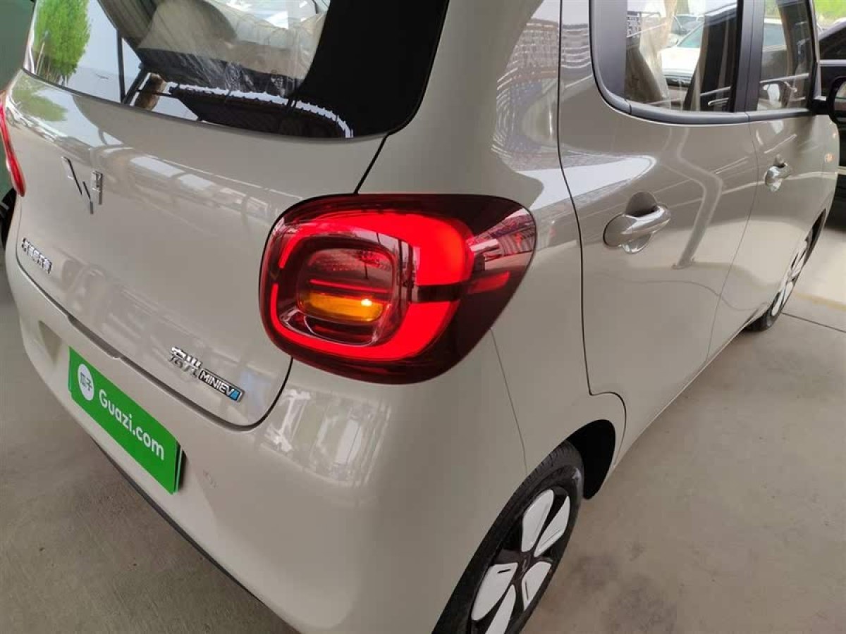 五菱 宏光MINIEV  2025款 四門版 進(jìn)階款圖片
