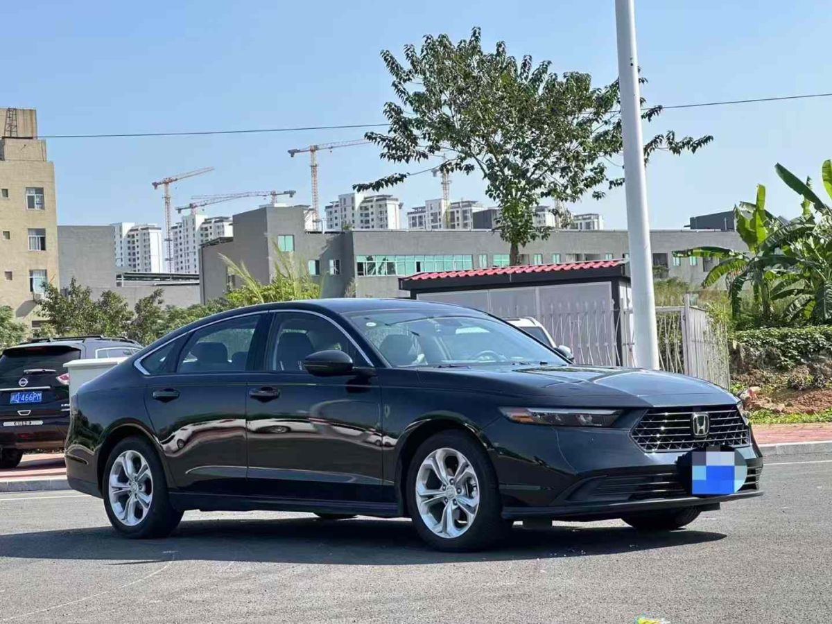 2024年1月上汽大通 上汽大通MAXUS MIFA 6  2024款 豪華版 5座