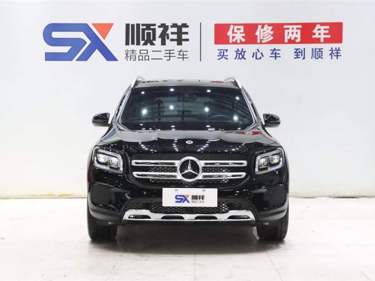 奔馳 奔馳GLB  2022款 改款 GLB 200 動(dòng)感型圖片