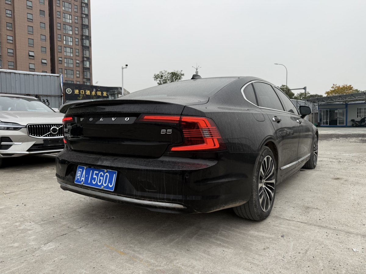 沃爾沃 S90  2023款 B5 智逸豪華版圖片