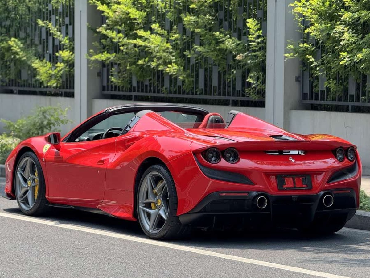 法拉利 F8 Tributo  2020款 Spider 3.9T V8圖片