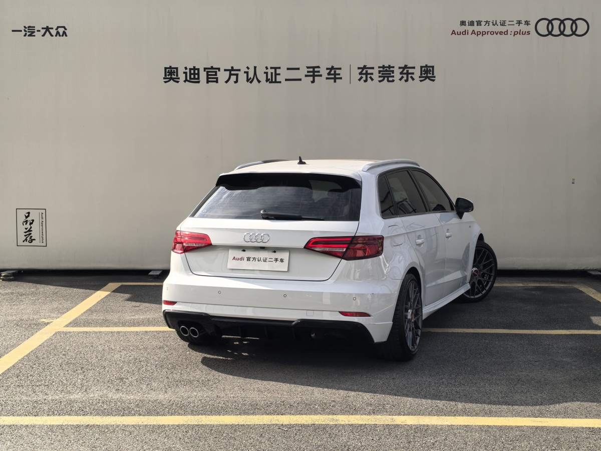 奧迪 奧迪A3  2019款 Sportback 40 TFSI 運(yùn)動(dòng)型 國(guó)V圖片