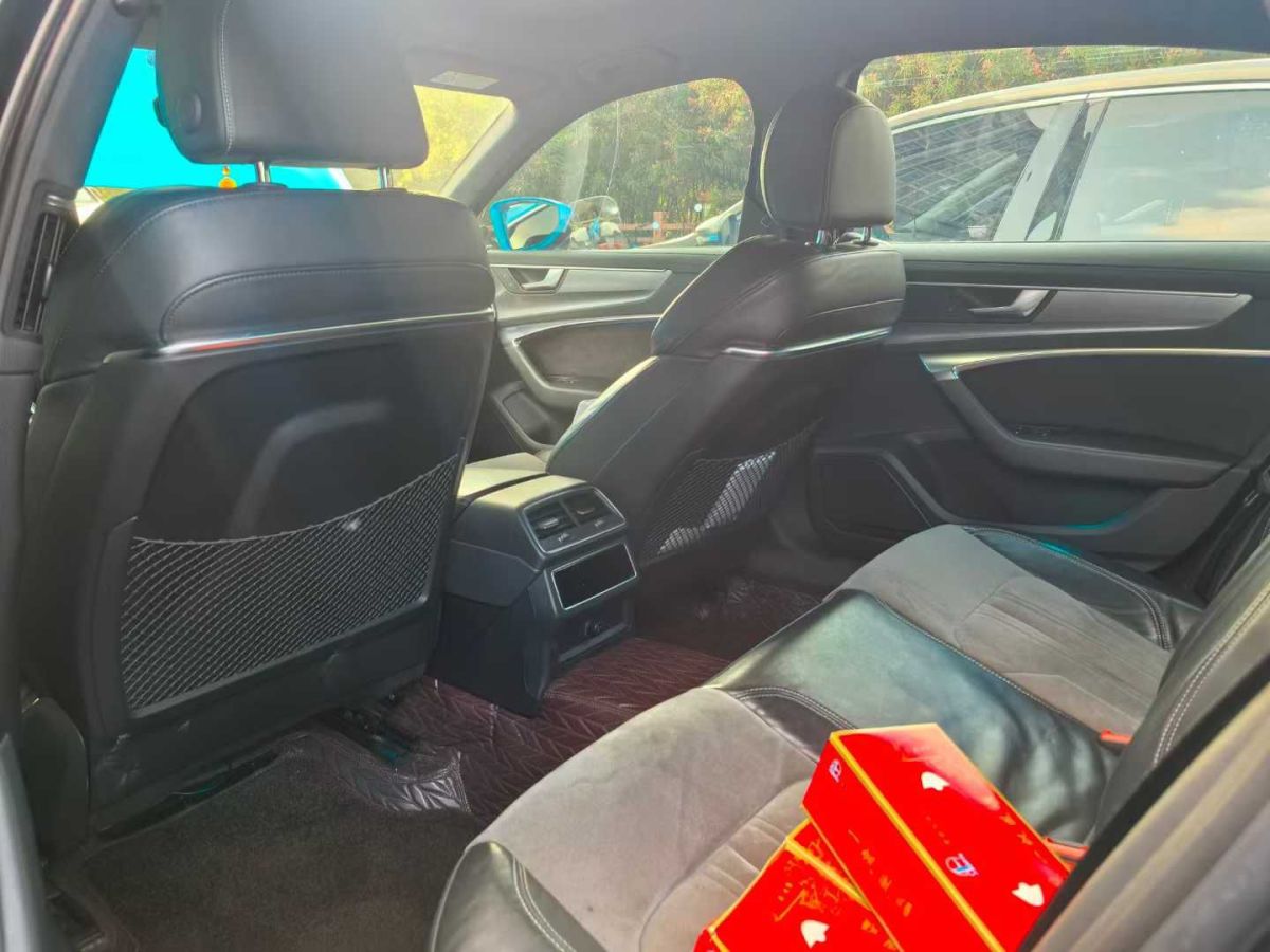奧迪 奧迪A6L  2019款 40 TFSI 豪華動(dòng)感型圖片