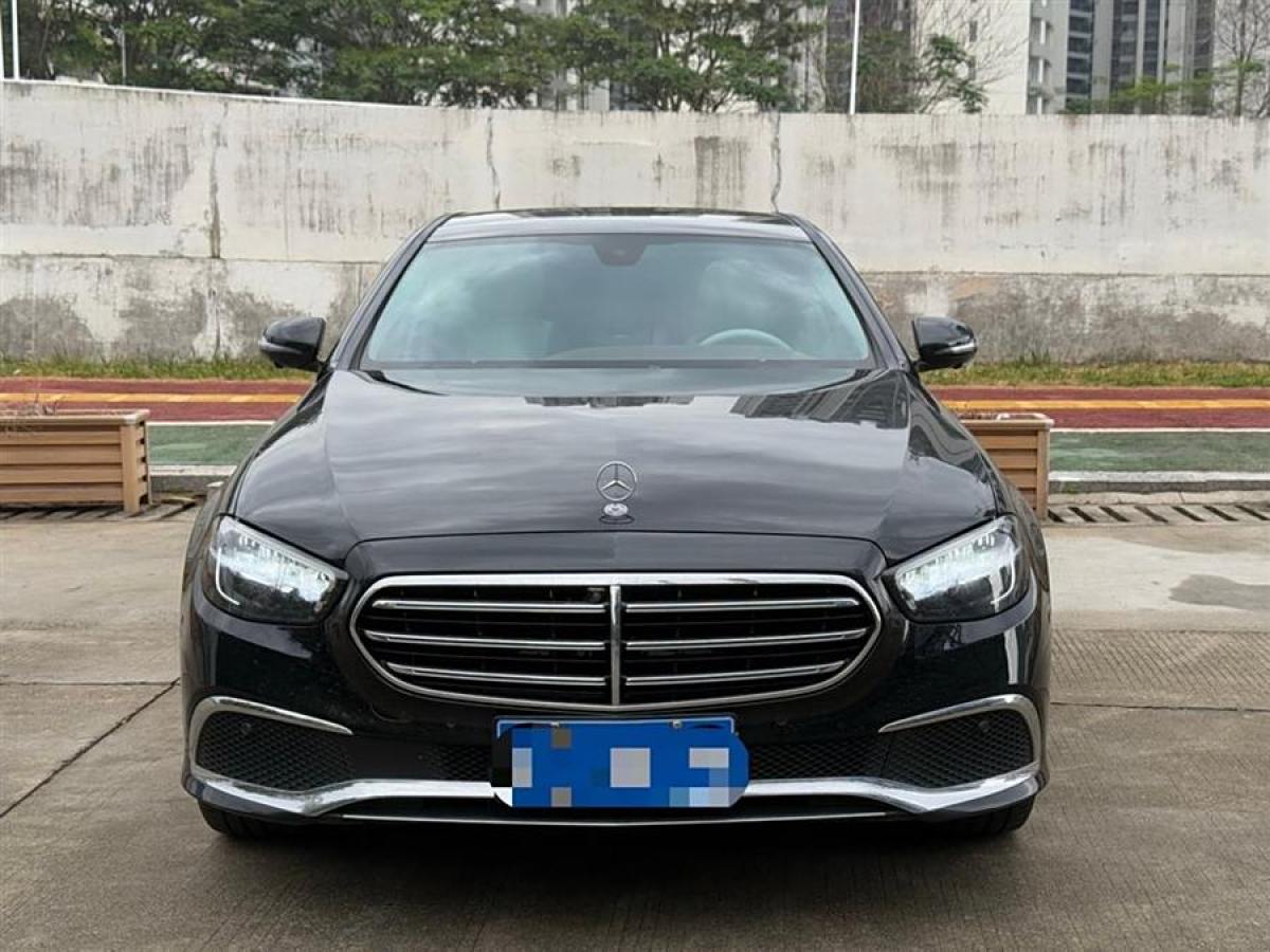 奔馳 奔馳E級  2022款 改款三 E 300 L 豪華型圖片