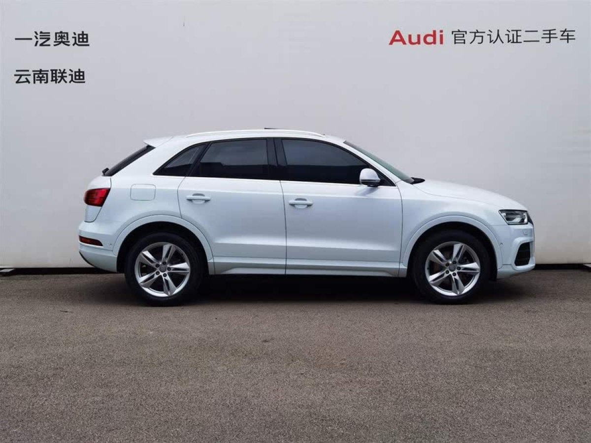奧迪 奧迪Q3  2016款 35 TFSI 風(fēng)尚型圖片
