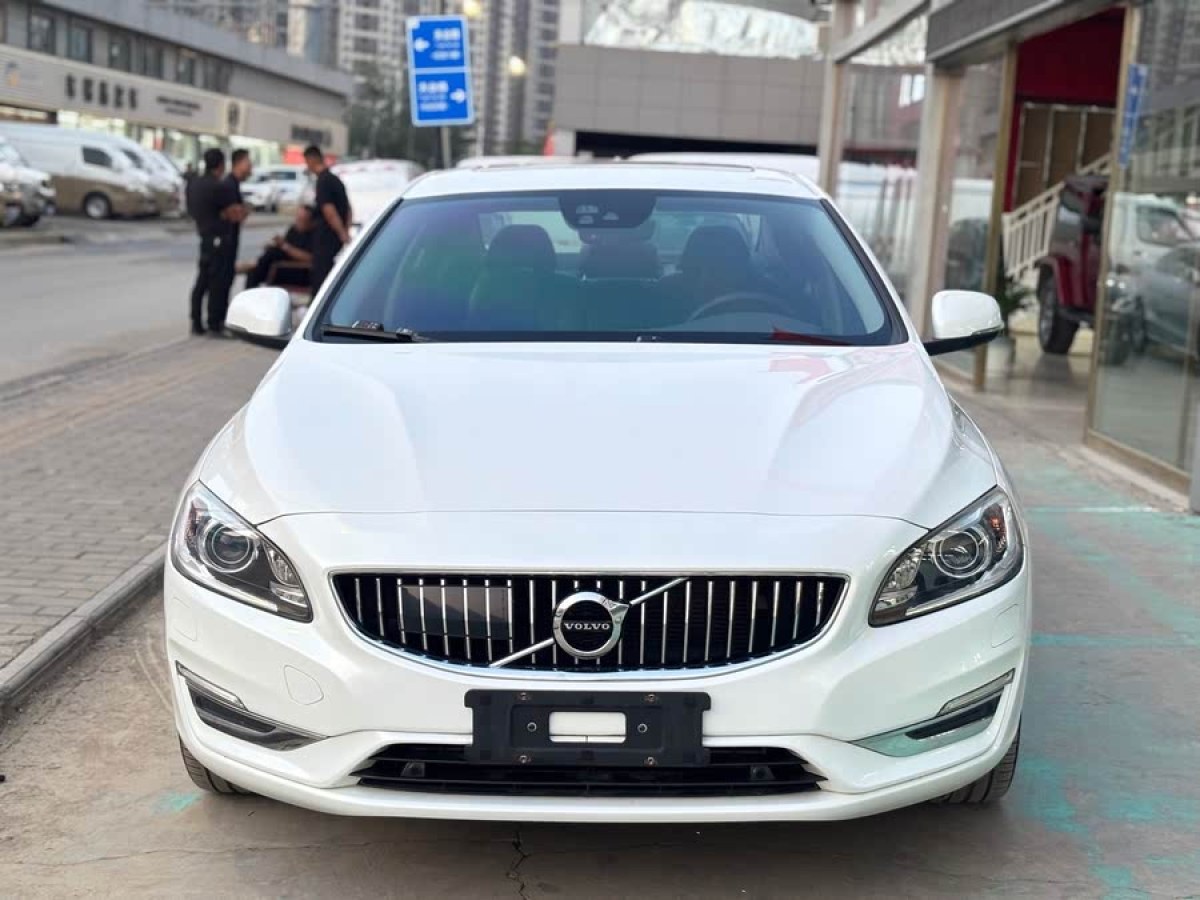 沃爾沃 S60  2014款 改款 T5 個性運動版圖片