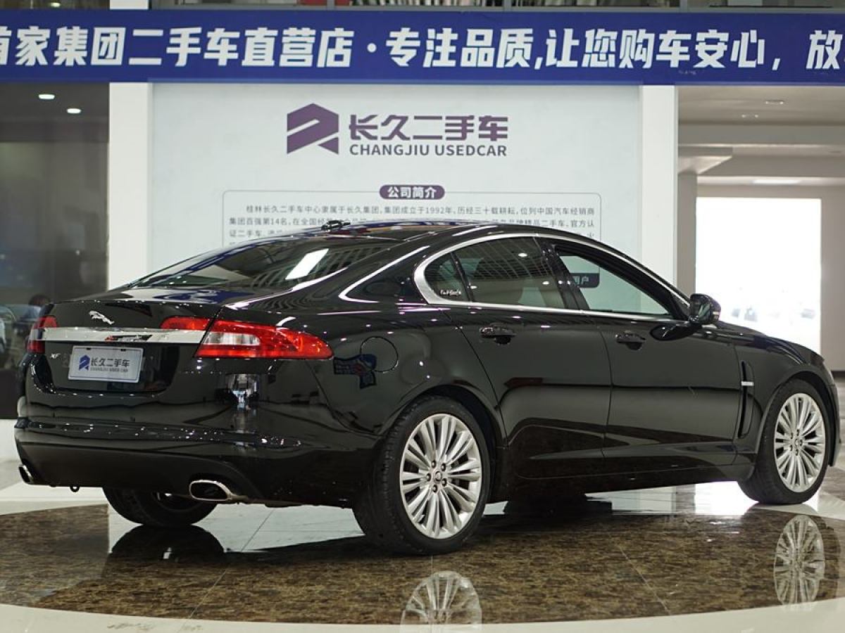 捷豹 XF  2009款 XF 3.0L V6豪華版圖片