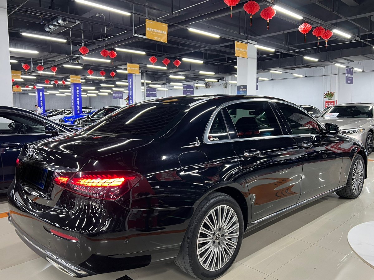 2021年12月奔馳 奔馳E級  2021款 改款 E 300 L 時尚型