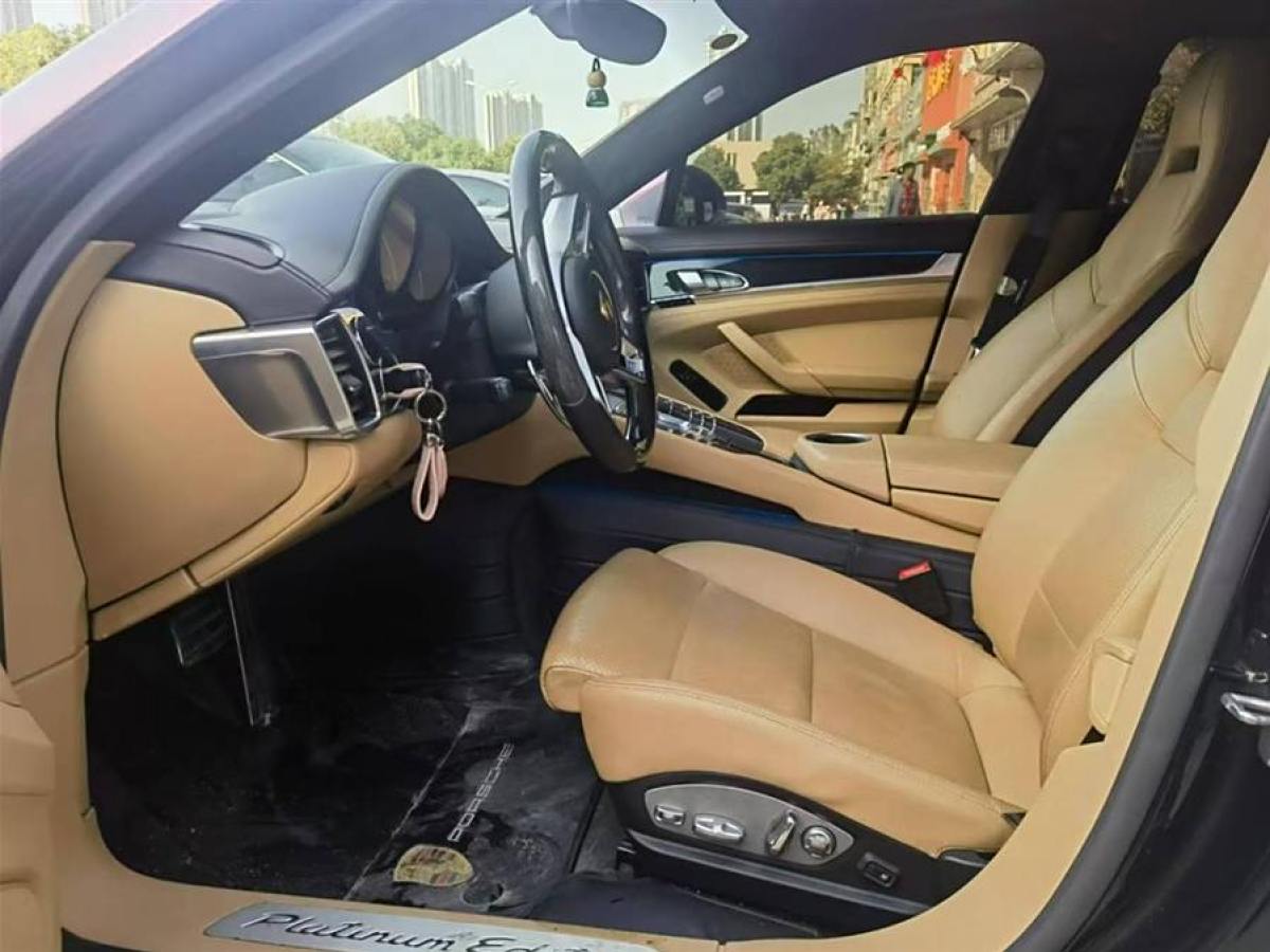 保时捷 Panamera  2013款 Panamera 4 Platinum Edition 3.6L图片