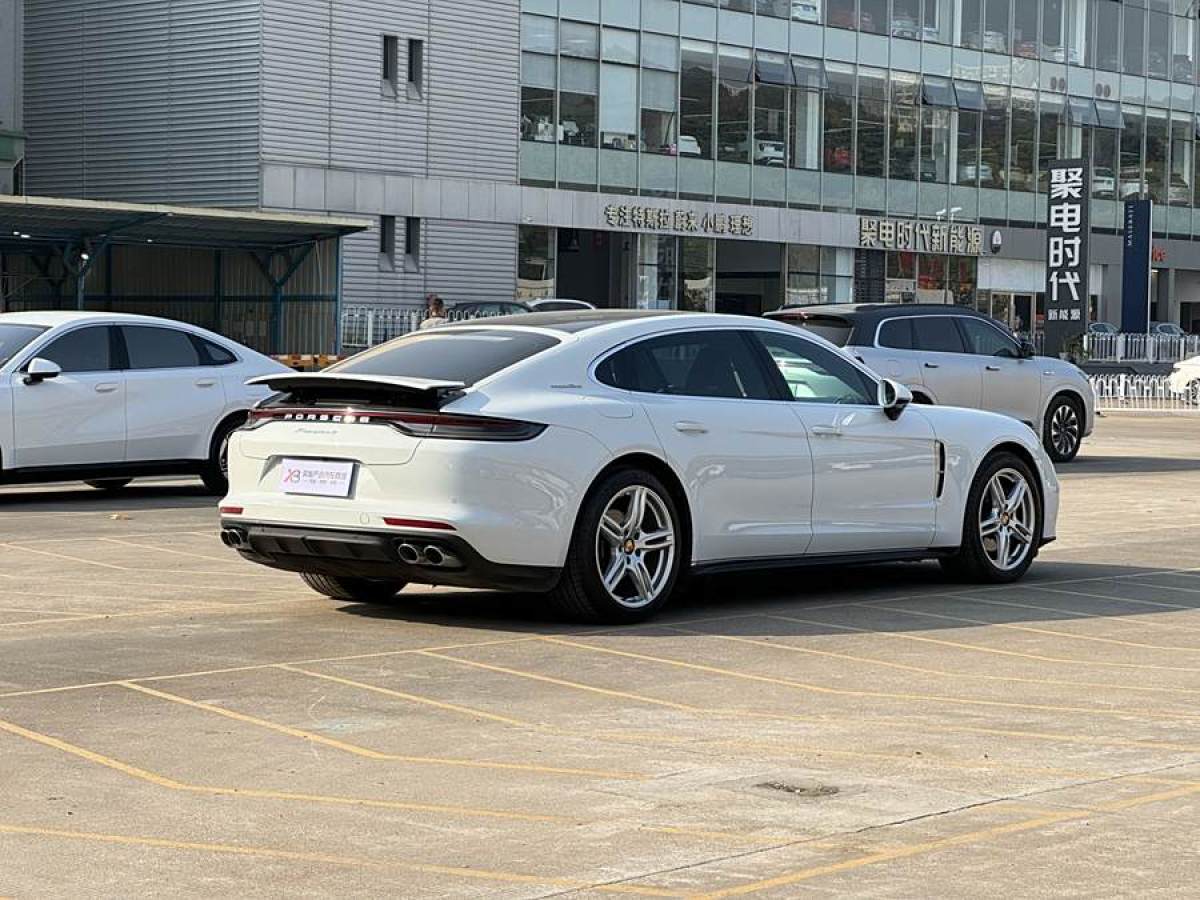 保時(shí)捷 Panamera  2021款 Panamera 4 行政加長(zhǎng)版 2.9T圖片