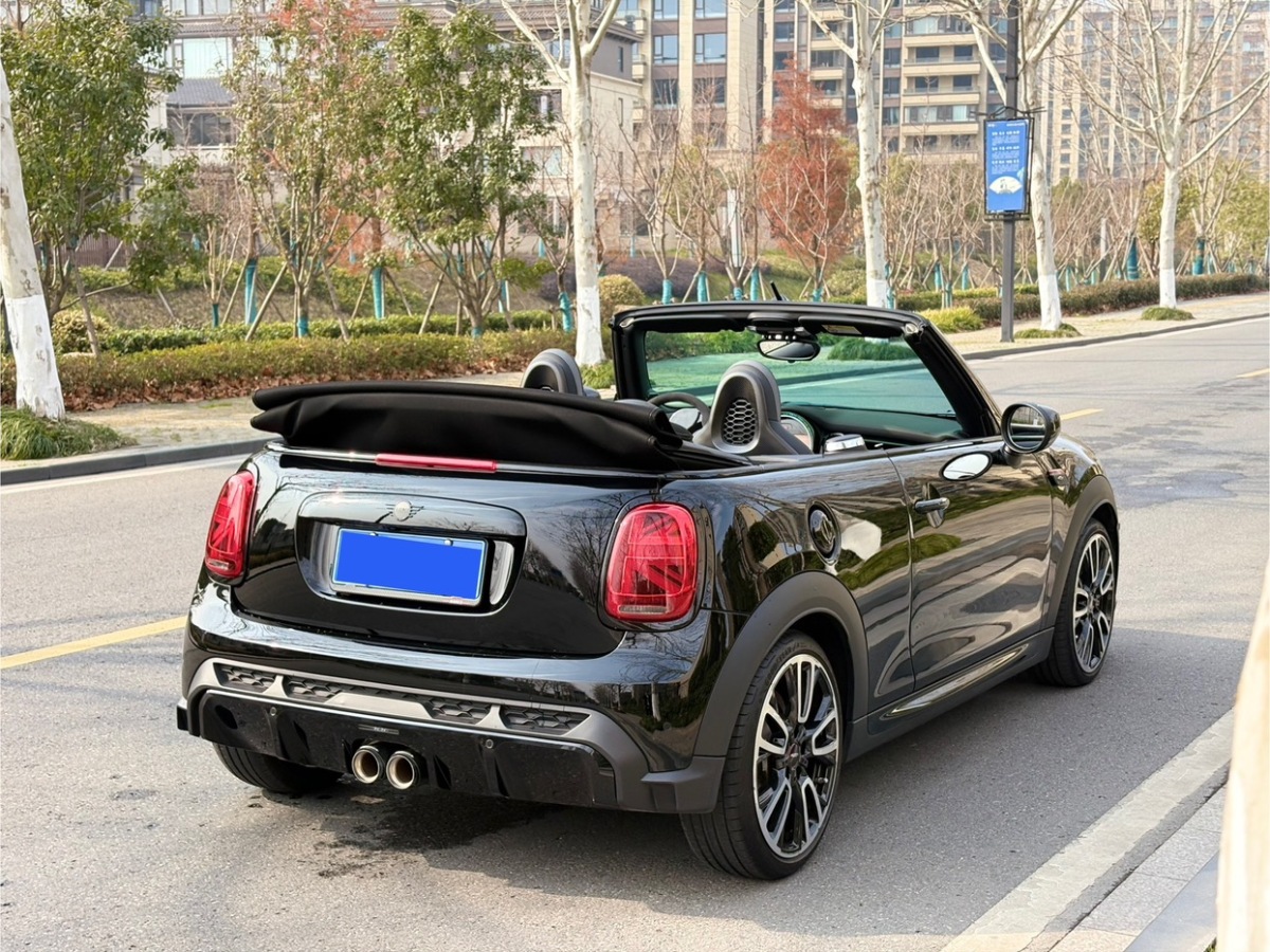 MINI MINI  2023款 改款 2.0T COOPER S CABRIO 執(zhí)迷特別版圖片