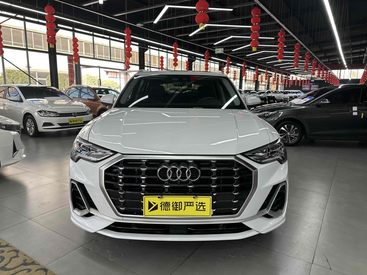 奧迪 奧迪Q3  2024款 35 TFSI 時(shí)尚動(dòng)感型圖片