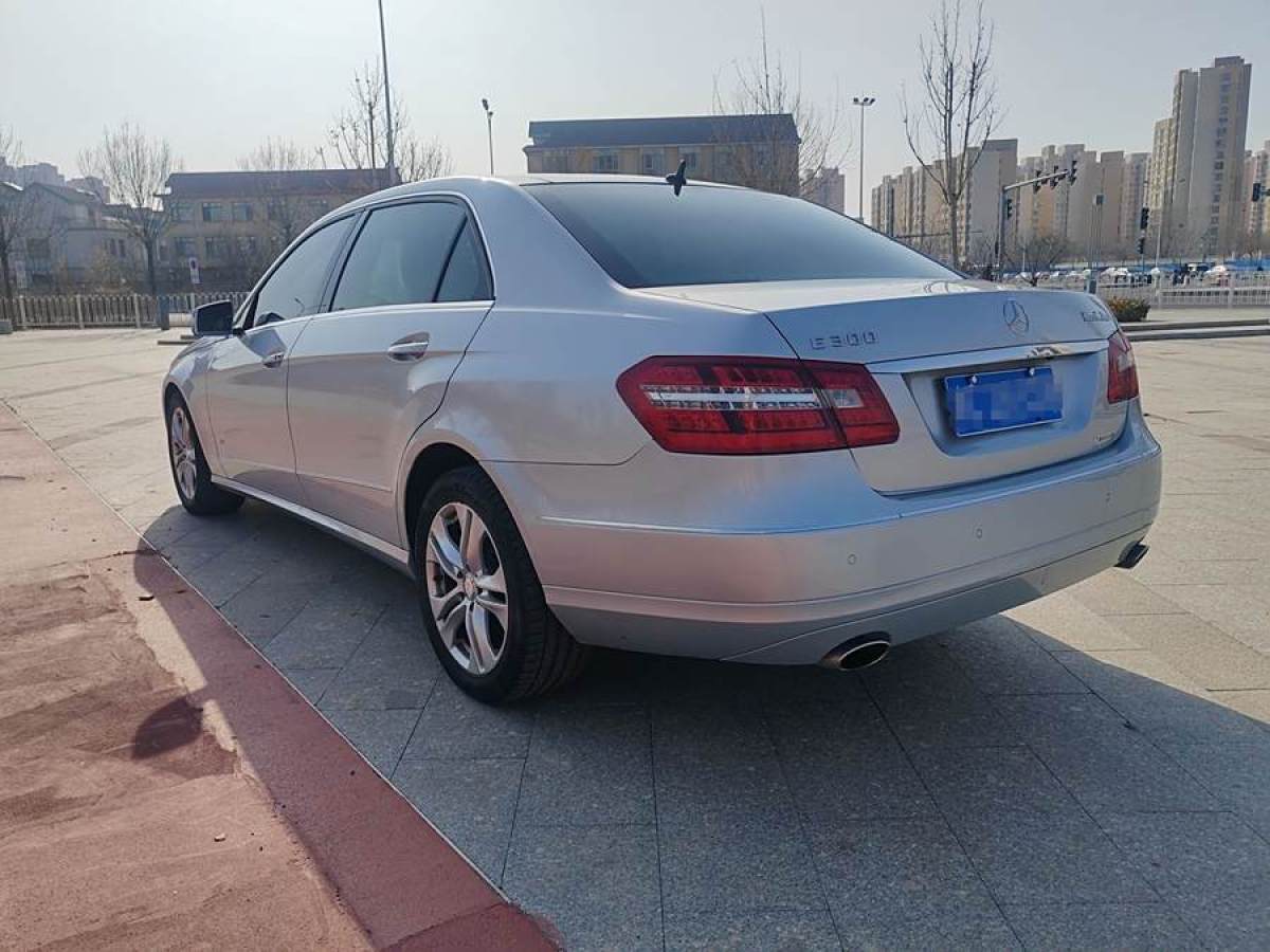 奔馳 奔馳E級(jí)  2010款 E 300 L 時(shí)尚型圖片