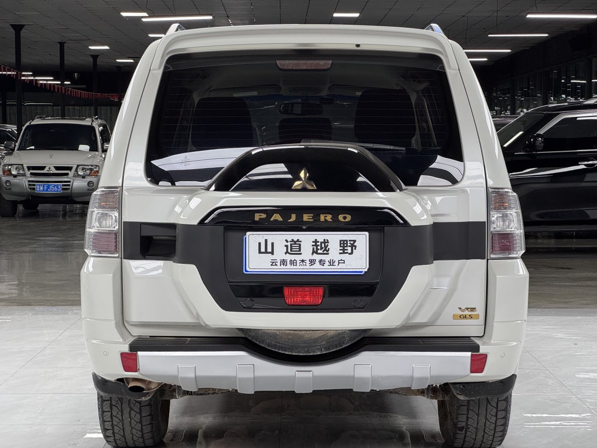 2020年9月三菱 帕杰羅  2008款 V73 3.0L AT GLS