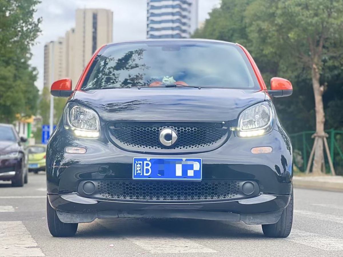 smart fortwo  2015款 1.0L 52千瓦硬頂激情版圖片