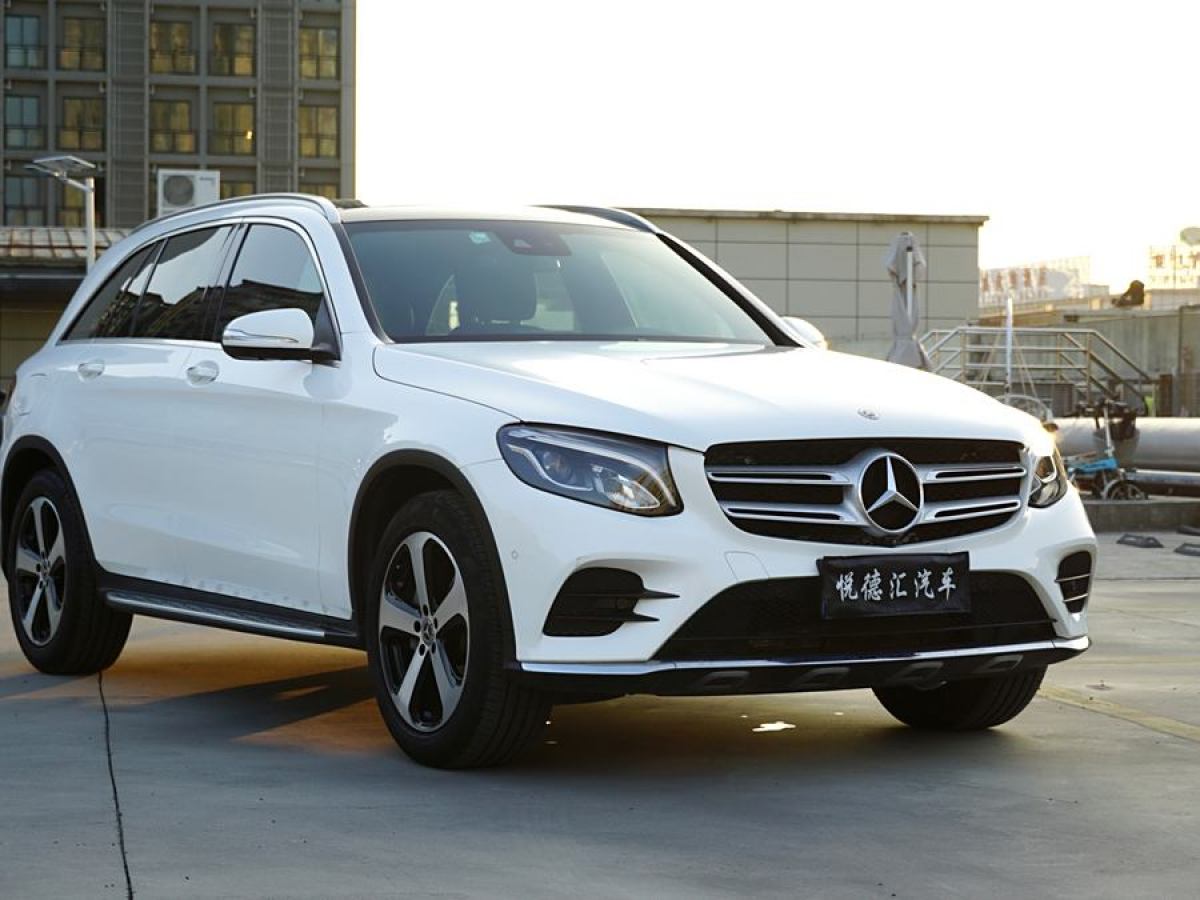 奔馳 奔馳GLC  2019款 GLC 260 4MATIC 動(dòng)感型圖片