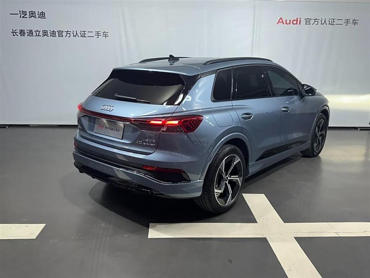 奧迪 奧迪Q4 e-tron  2024款 40 e-tron 創(chuàng)境曜夜版圖片