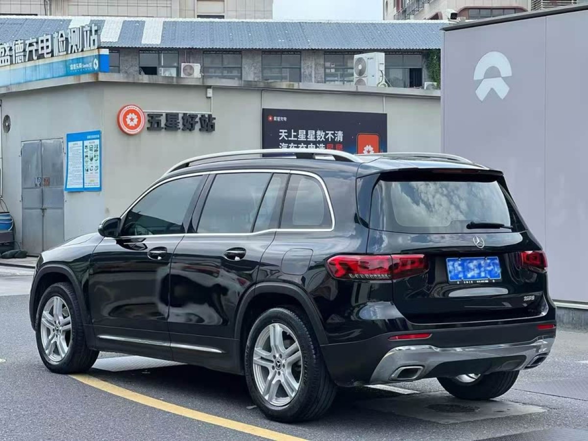 奔馳 奔馳GLB  2022款 改款 GLB 200 動感型圖片