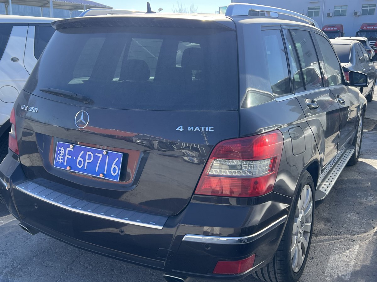 奔馳 奔馳GLK級(jí)  2011款 GLK 300 4MATIC 豪華型圖片