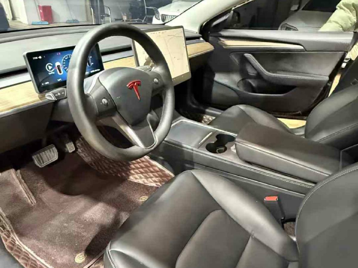 特斯拉 Model S  2021款 Plaid Plus 版圖片