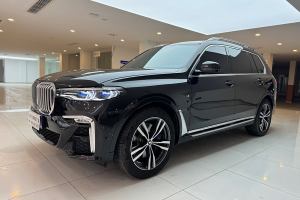 宝马X7 宝马 改款 xDrive40i 尊享型M运动套装