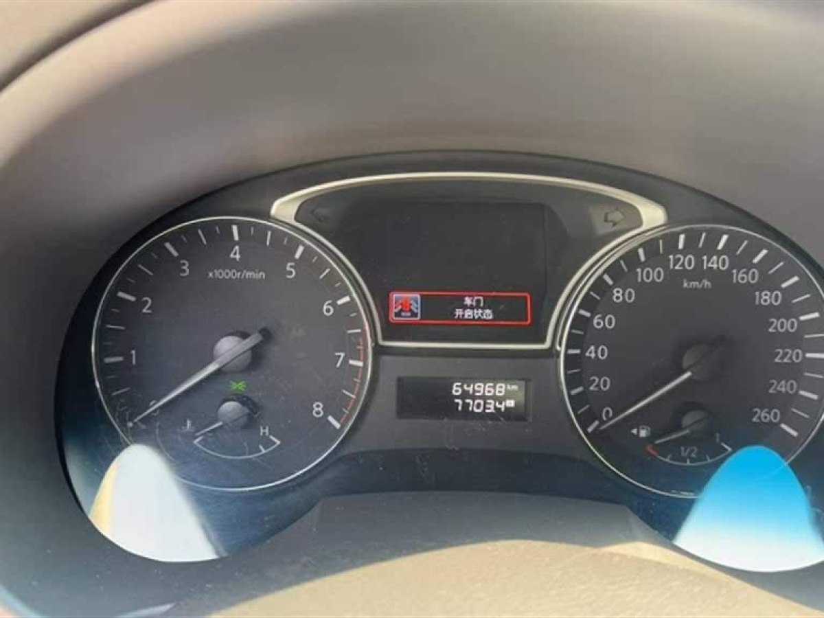 日產(chǎn) 天籟  2016款 改款 2.0L XL舒適版圖片