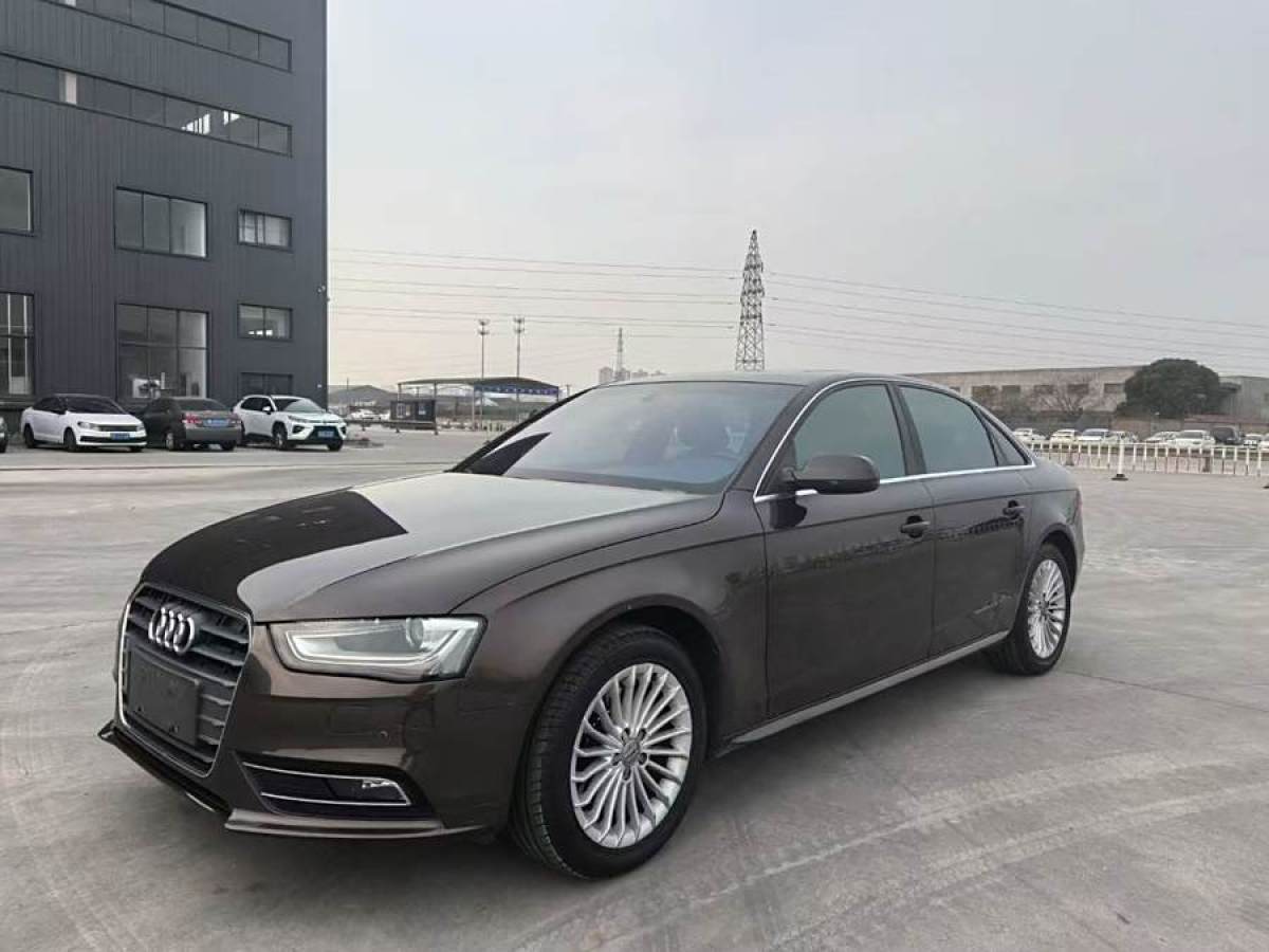 奧迪 奧迪A4L  2015款 35 TFSI 自動(dòng)舒適型圖片