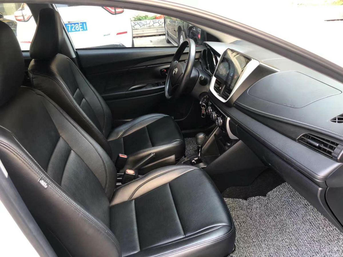 豐田 YARiS L 致炫  2018款 1.5E CVT冠軍限量版圖片