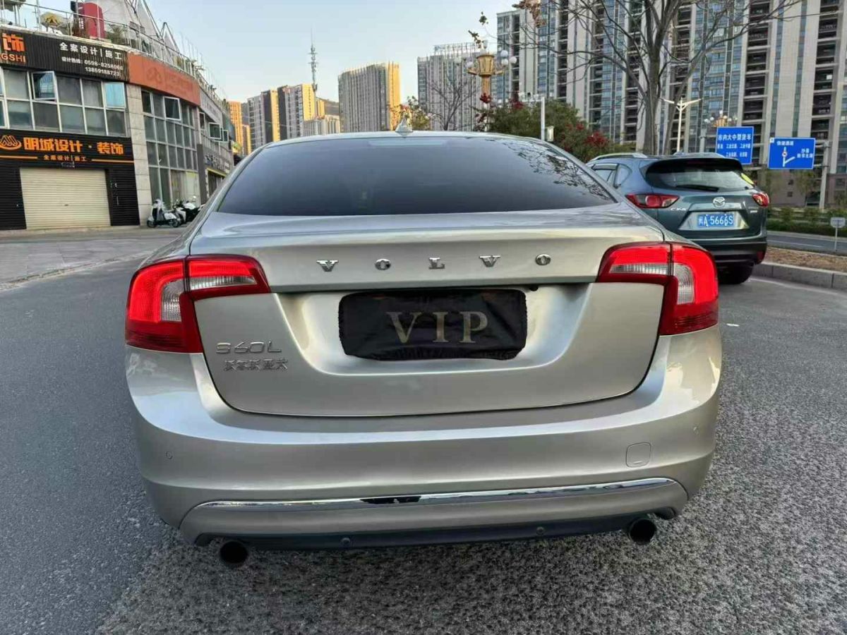 沃爾沃 S60  2015款 L 2.0T T5 智越版圖片