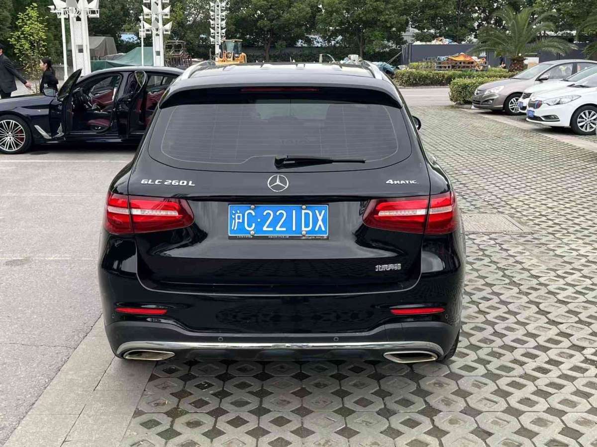 2019年1月奔馳 奔馳GLC  2019款 GLC 260 L 4MATIC 豪華型