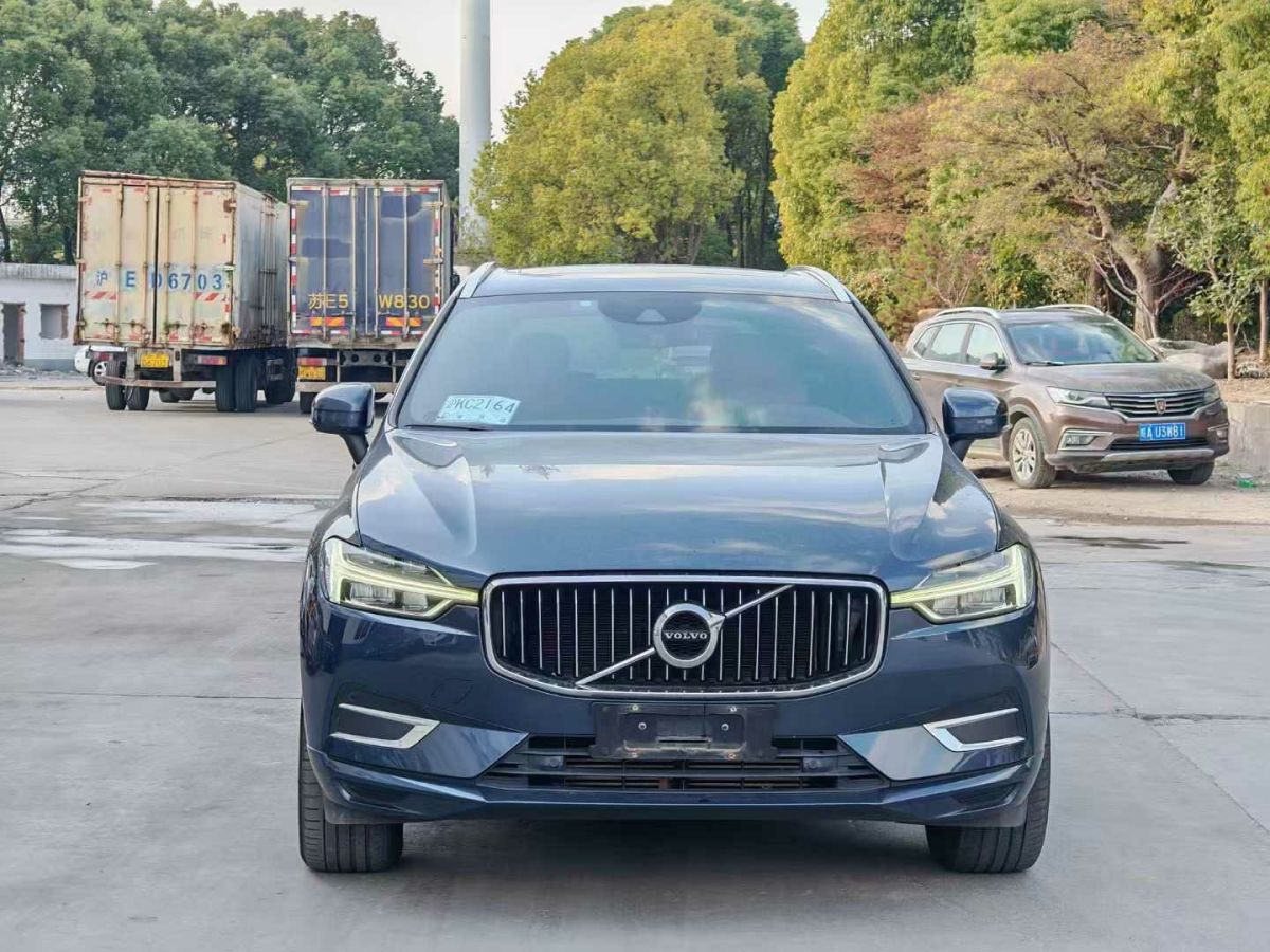 沃爾沃 XC60  2020款 T4 智行豪華版圖片