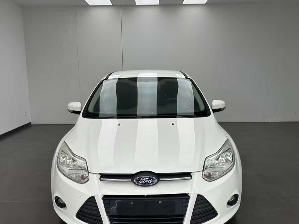 福特 ?？怂? 2012款 兩廂 1.6L 自動(dòng)舒適型圖片