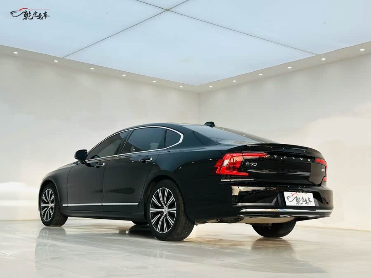 沃爾沃 S90  2021款 B5 智遠(yuǎn)豪華版圖片