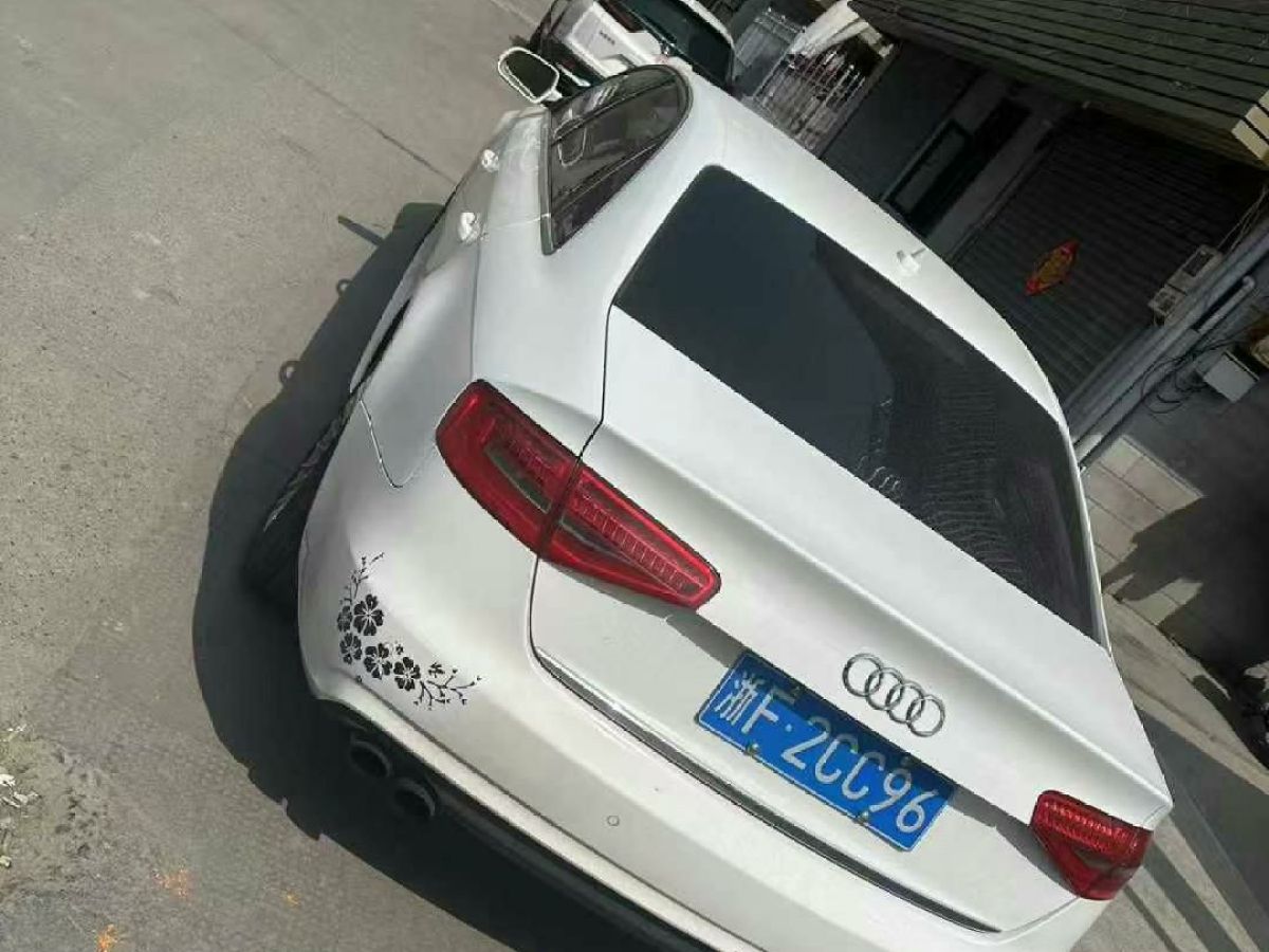 奧迪 奧迪A4L  2012款 2.0 TFSI 自動技術(shù)型圖片