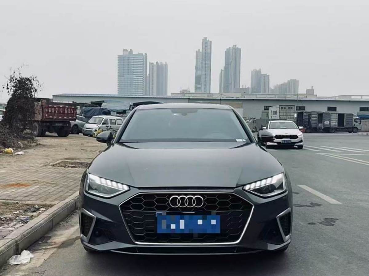 奧迪 奧迪A4L  2020款 40 TFSI 豪華動(dòng)感型圖片