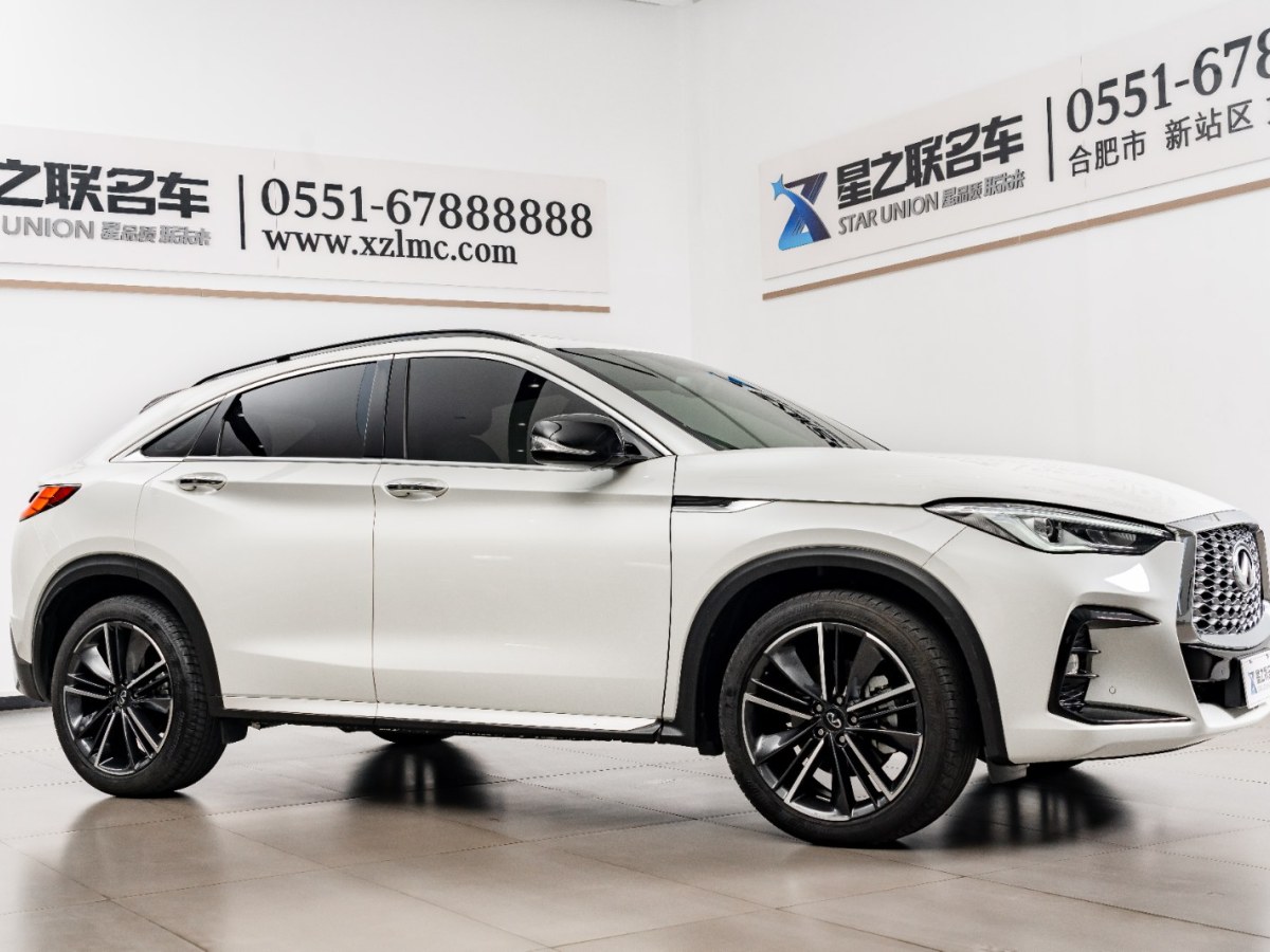 英菲尼迪 英菲尼迪QX55  2022款 2.0T 耀型版圖片