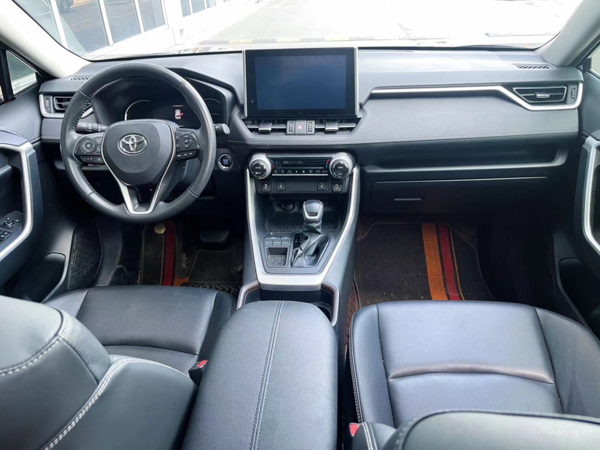 丰田 RAV4荣放  2021款 2.0L CVT两驱风尚版图片