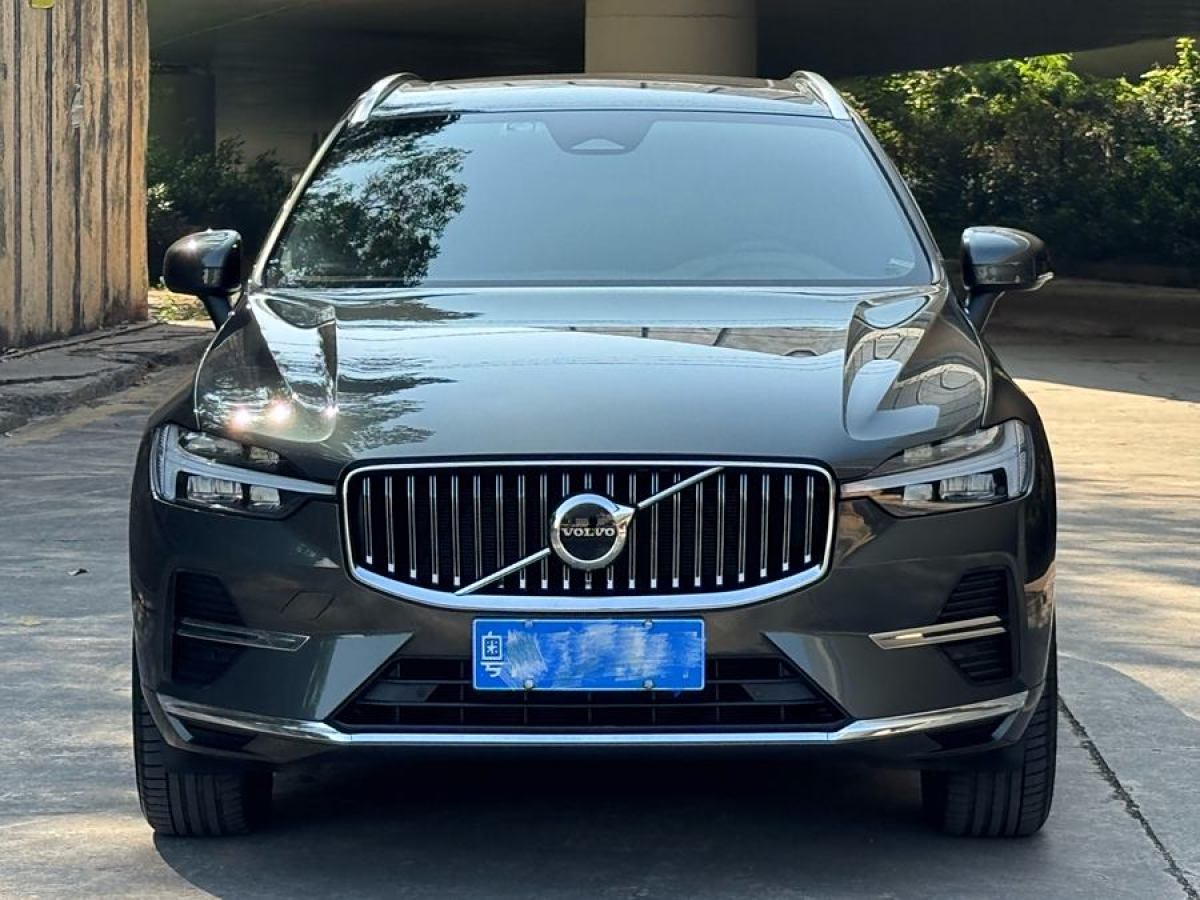 沃爾沃 XC60  2022款 B5 四驅智逸豪華版圖片